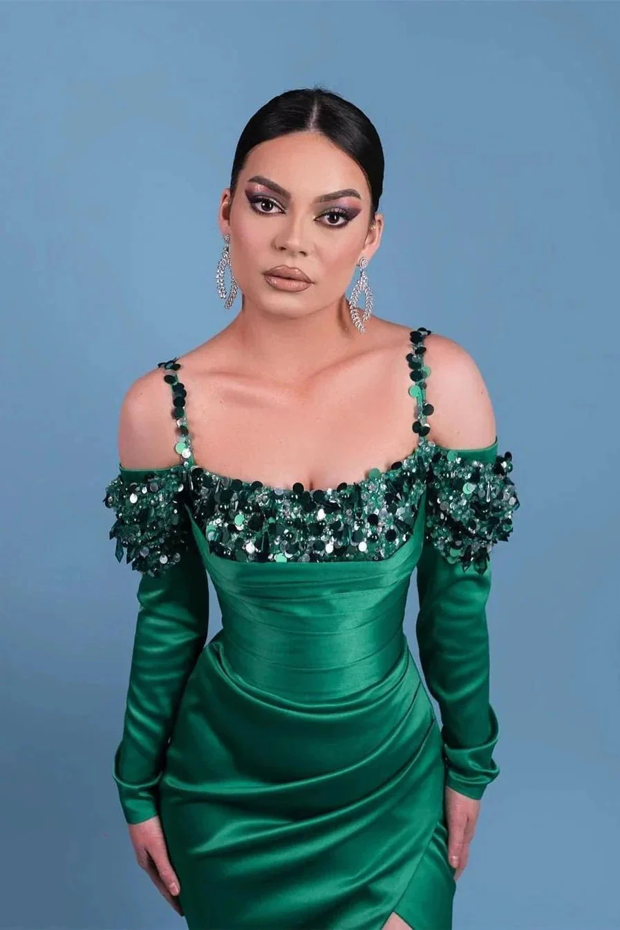 Beautiful Long Spaghetti Green Satin Mermaid Prom Dresses With Long Sleeve - Image 2