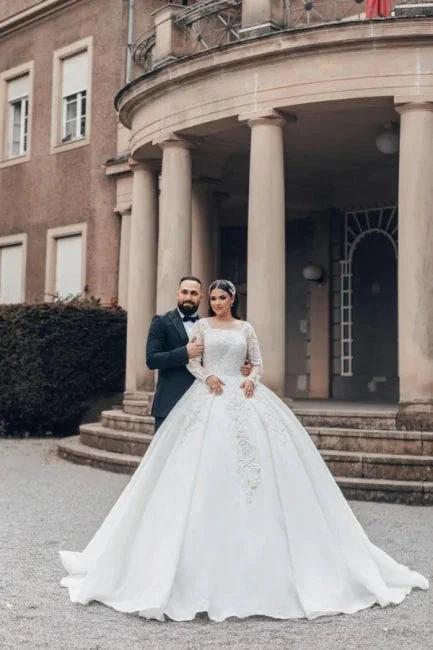 Beautiful Long White A-line Square Neck Lace Wedding Dress with Long Sleeves - Image 5
