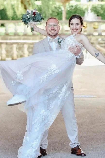 Beautiful Long White A-line V-neck Sleeveless Wedding Dress with Lace - Image 2