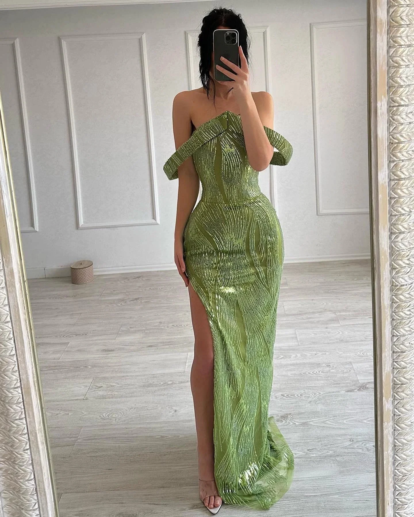 Beautiful Mermaid Sleeveless Satin Sequined Split Limegreen Prom Dress - Image 2