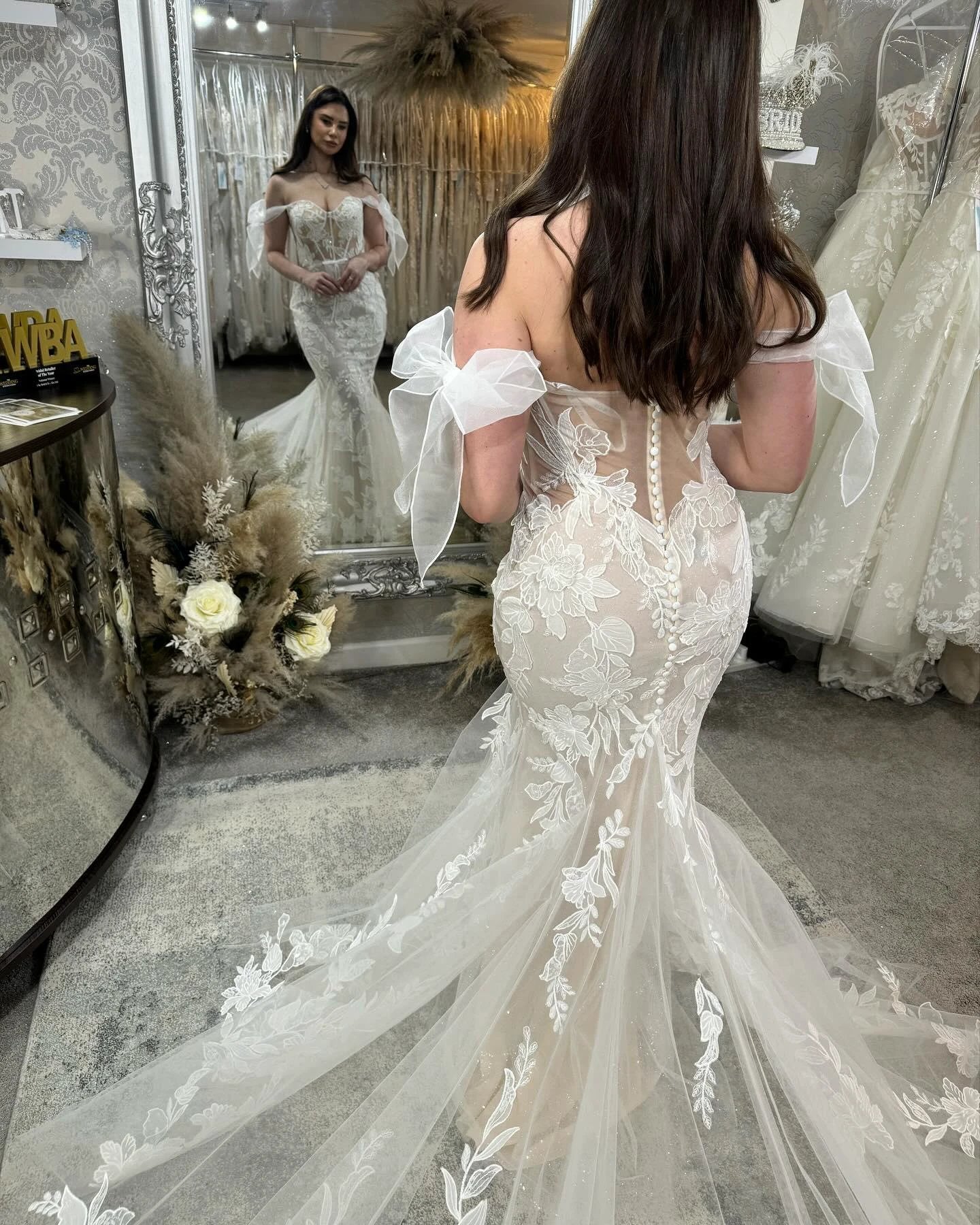 Beautiful Mermaid Sweetheart Sleeveless Appliques Tulle Lace Wedding Dresses - Image 3