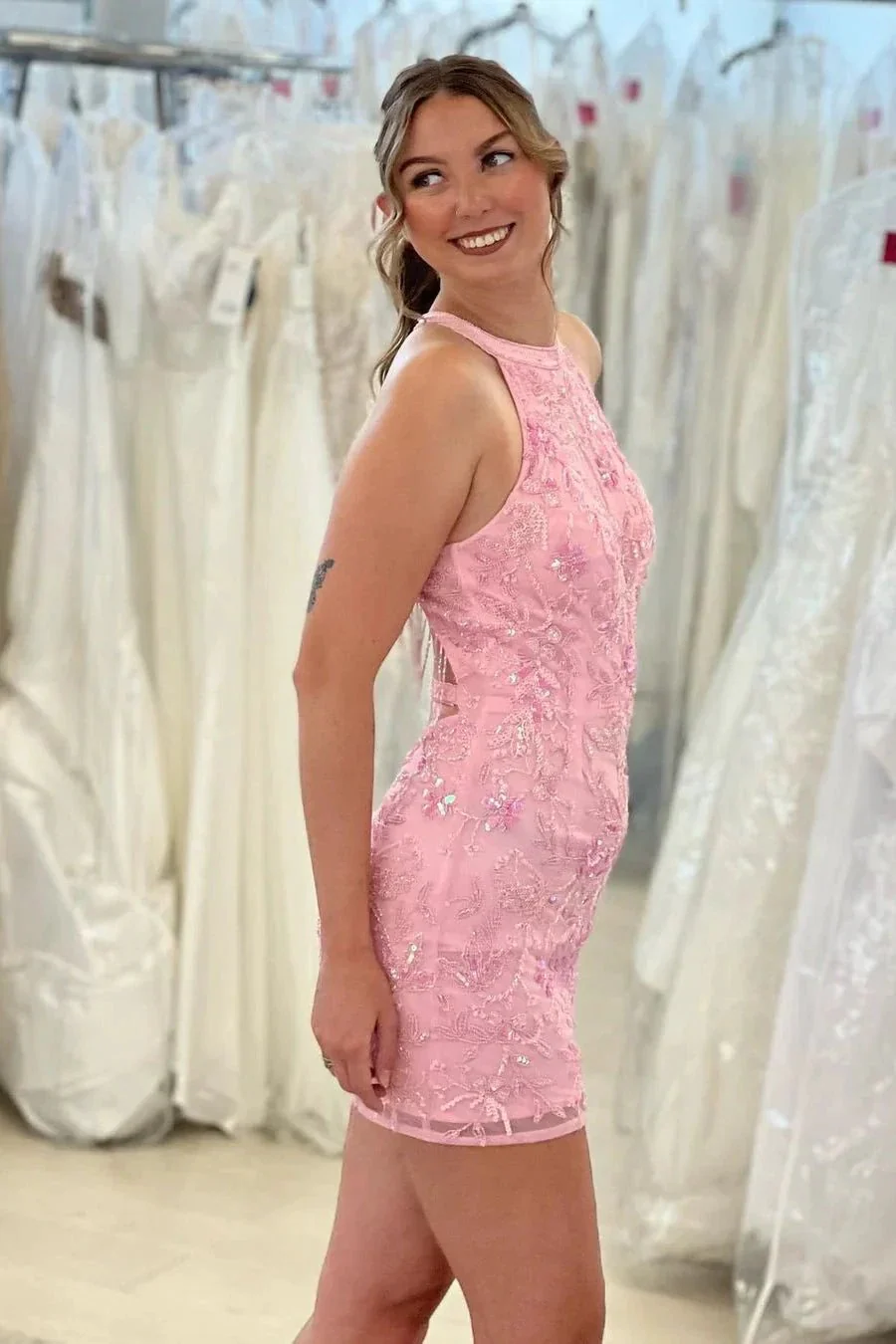 Beautiful Pink Sleeveless Halter Backless Homecoming Dress With Lace - Image 3