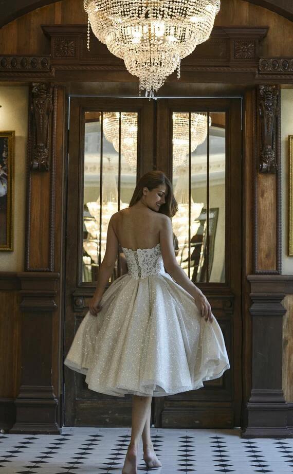 Beautiful Short A-line Glitter Off-the-Shoulder Lace Appliques Wedding Dress - Image 4