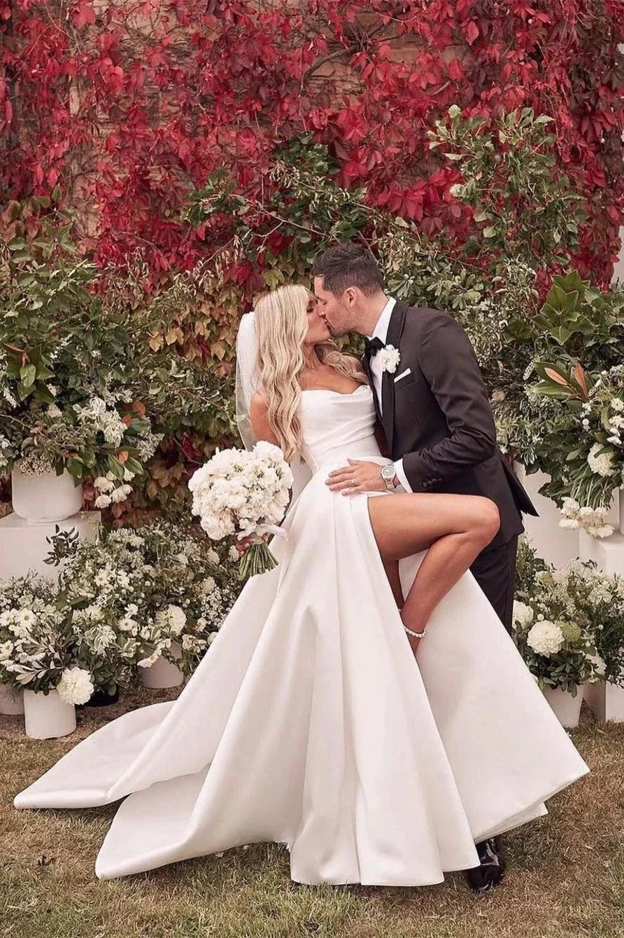Beautiful Simple White A-line Wedding Dress With Side Slit - Image 5