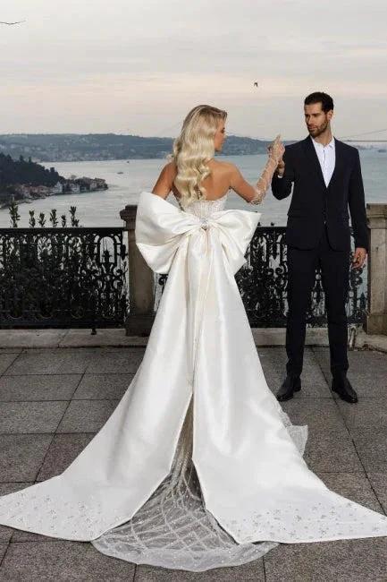 Beautiful Strapless Sweetheart Mermaid Wedding Dress with Chapel Train - Image 2