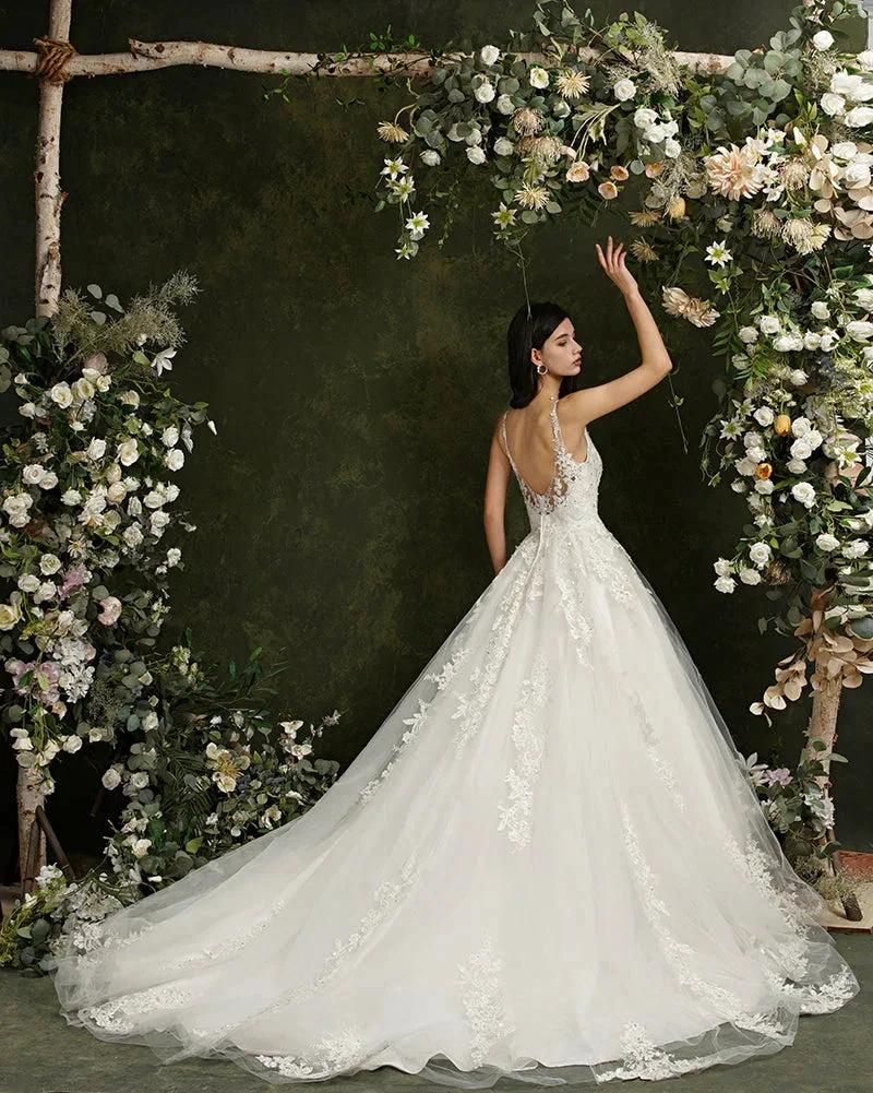 Biztunnel Long A-line V-neck Tulle Lace Backless Wedding Dresses - Image 9