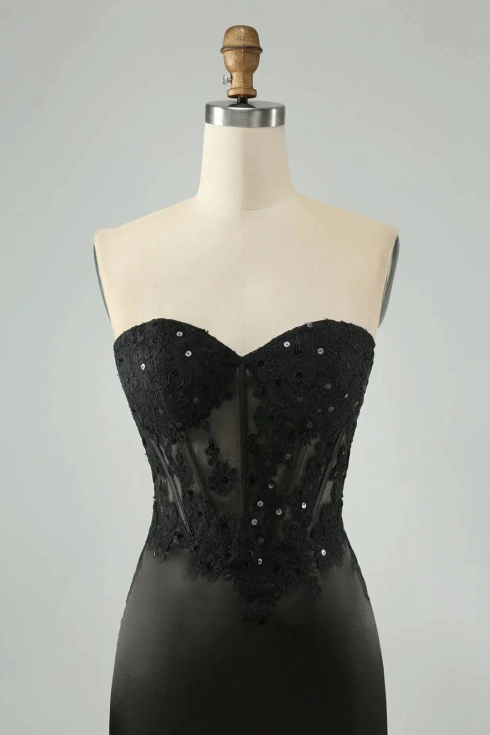 Black Bodycon Sweetheart Corset Short Homecoming Dress with Appliques - Image 4