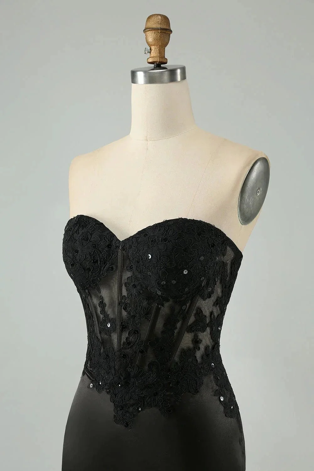 Black Bodycon Sweetheart Corset Short Homecoming Dress with Appliques - Image 5