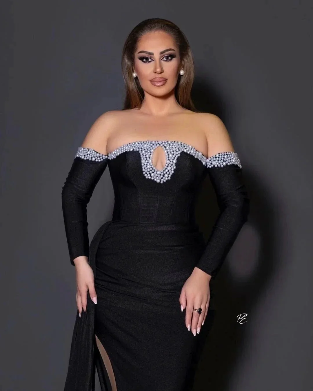 Black Long Sleeves Mermaid Off the Shoulder Satin Beads Formal Prom Dresses with Slit - Image 3