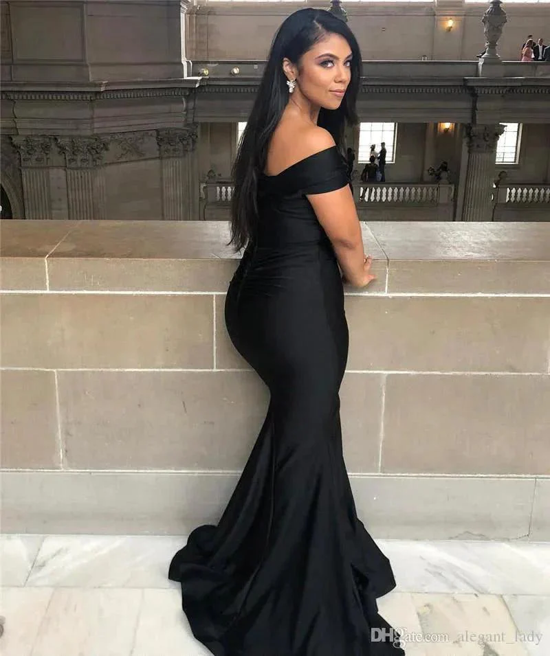Black Off-the-shoulder Floor-length Backless Mermaid Prom Dress - Image 3