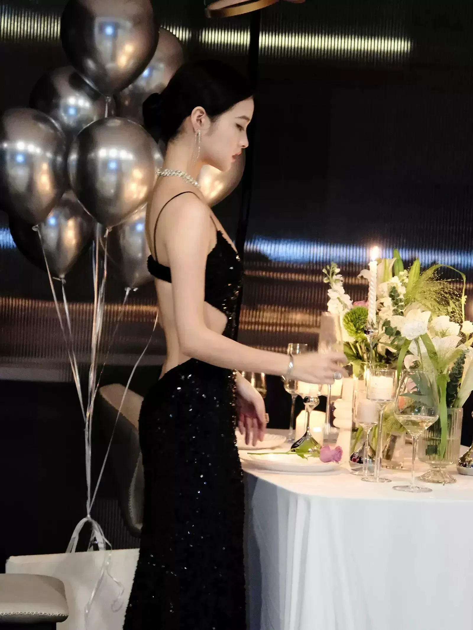 Black Sequins Sparkling Evening Dress Sexy Backless Evening Gown Y1124 - Image 3