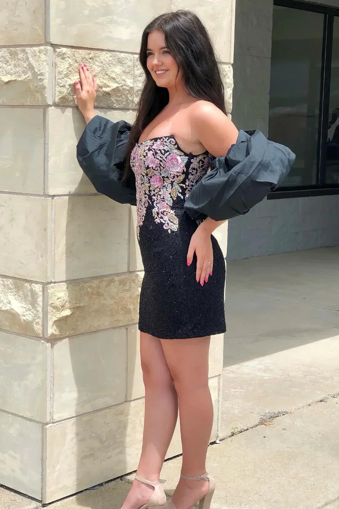 Black Strapless Appliques Beaded Homecoming Dress with Detachable Sleeves Y2823 - Image 2