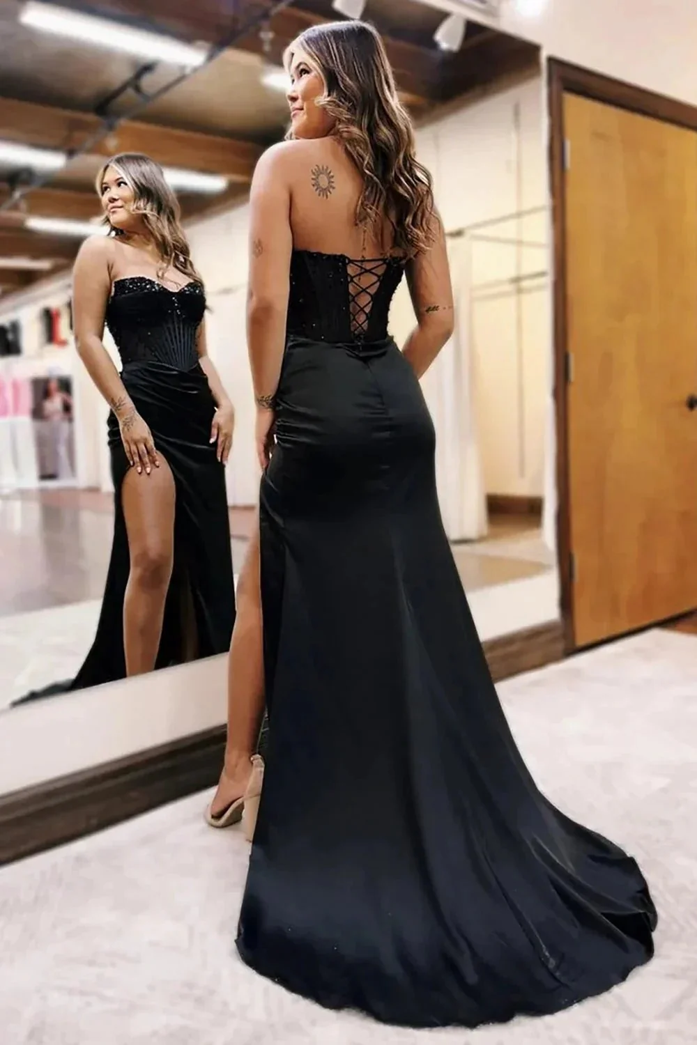 Sweetheart Mermaid Satin Long Corset Prom Dress with Beading - Image 2