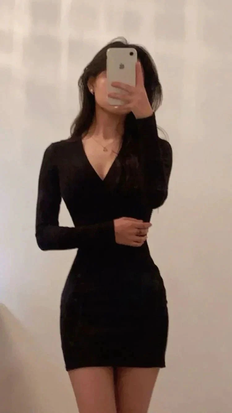 Black V Neck Dress Sexy Black Homecoming Dress Long Sleeves Party Dress Y1421 - Image 2