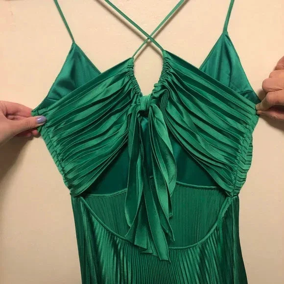 Green Long Pleated Tie Back Evening Dress Y4000 - Image 3
