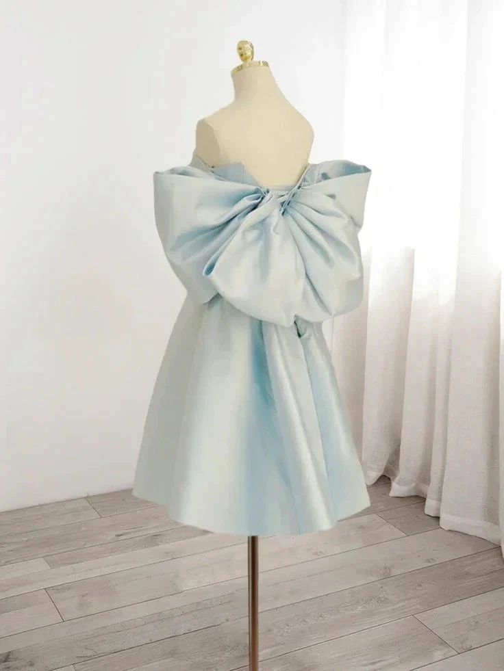 Blue Sweetheart Neck Satin Homecoming Dress Y7402 - Image 2