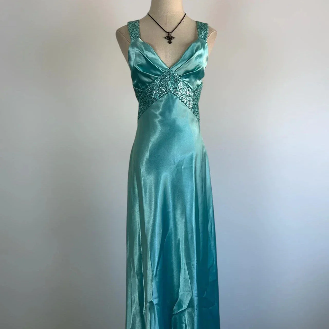 Blue V Neck Satin Sequin Formal Prom Dress Backless Evening Dress Y8548 - Image 2
