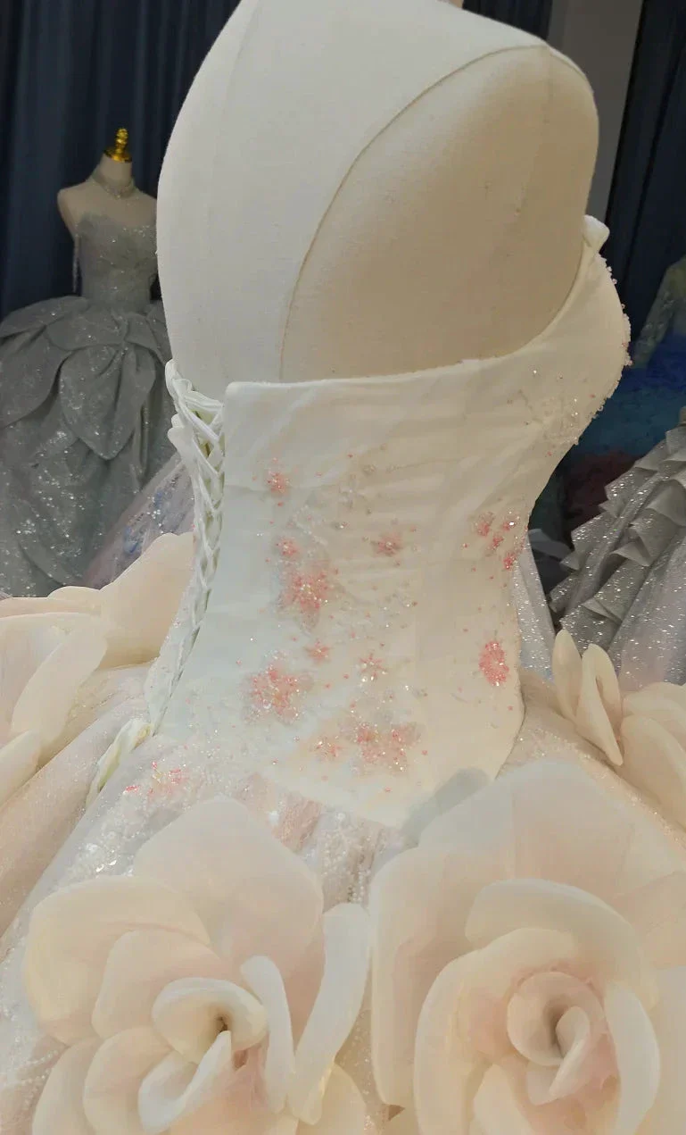 Romantic Blush Ball Gown Strapless 3D Rose Embellished Beaded Wedding Dress with Sparkling Train Ye-2019 - Image 3