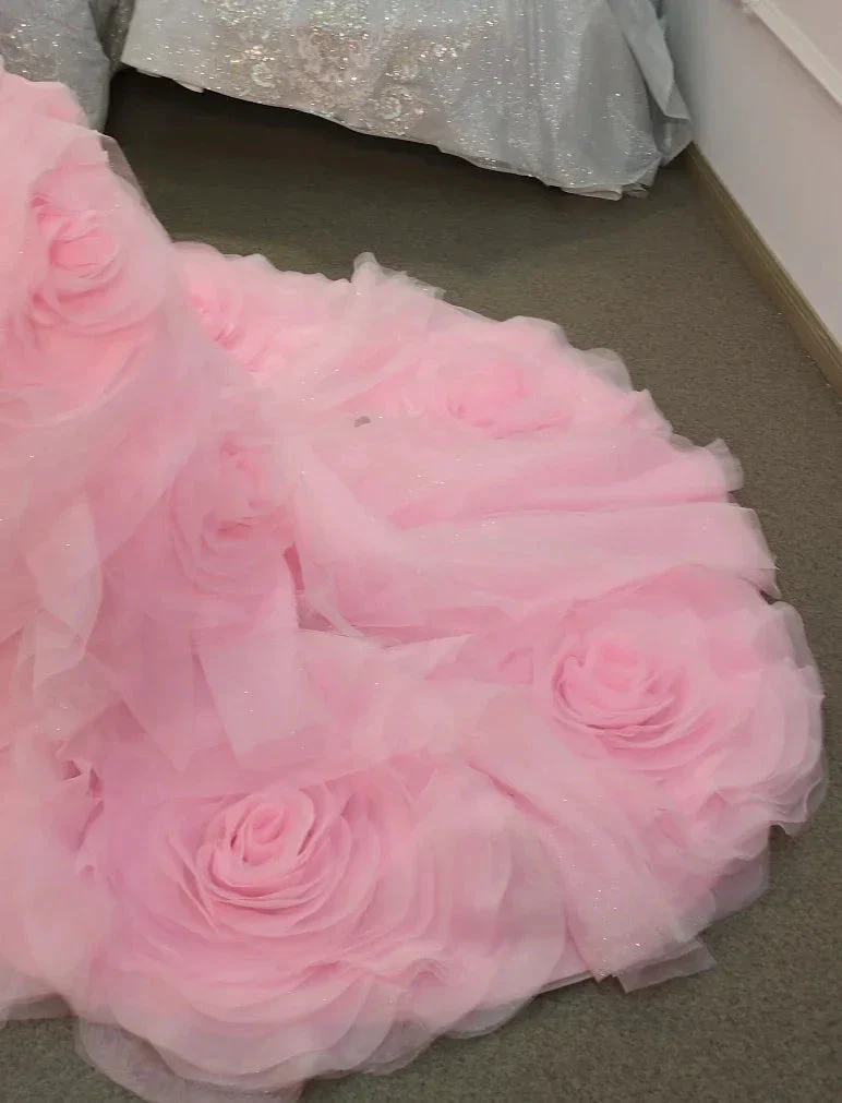 Romantic Blush Pink Strapless Mermaid Wedding Dress with Ruched Bodice & 3D Rose Tulle Skirt Ye-2033 - Image 5