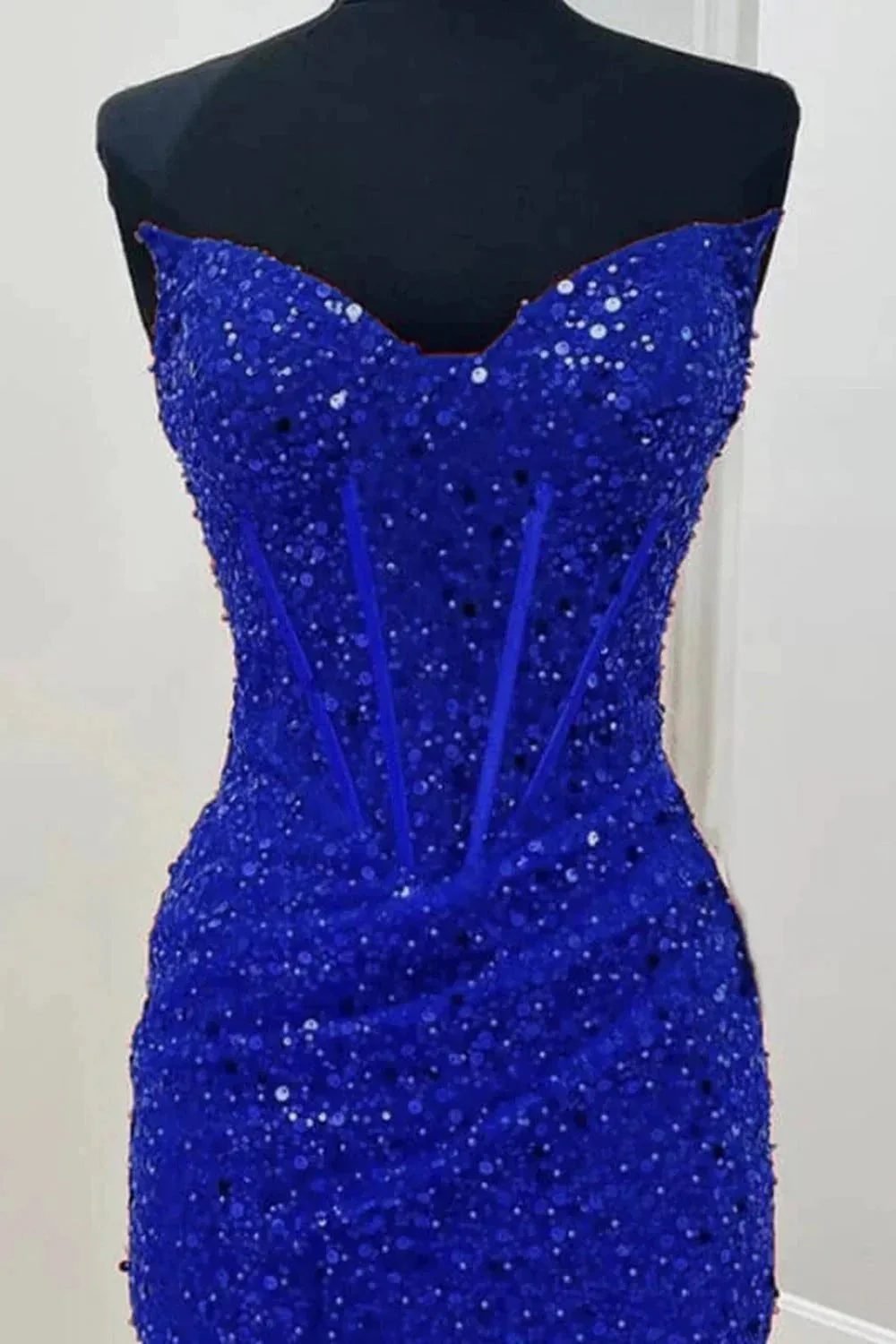 Bodycon Sweetheart Red Sequins Corset Homecoming Dress - Image 5
