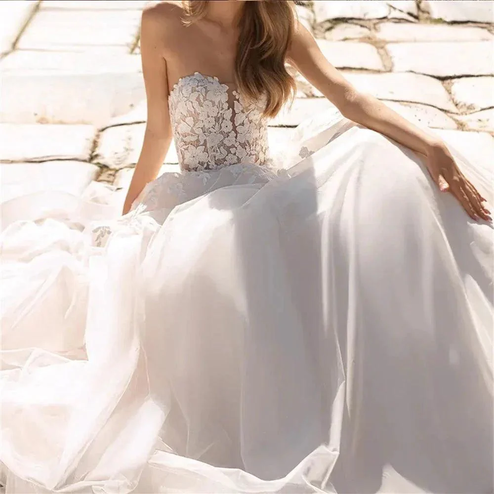 Boho Beach Strapless A Line Wedding Dresses for Women Sleeveless Bridal Lace Appliques Bride Gowns Backless Vestidos - Image 3