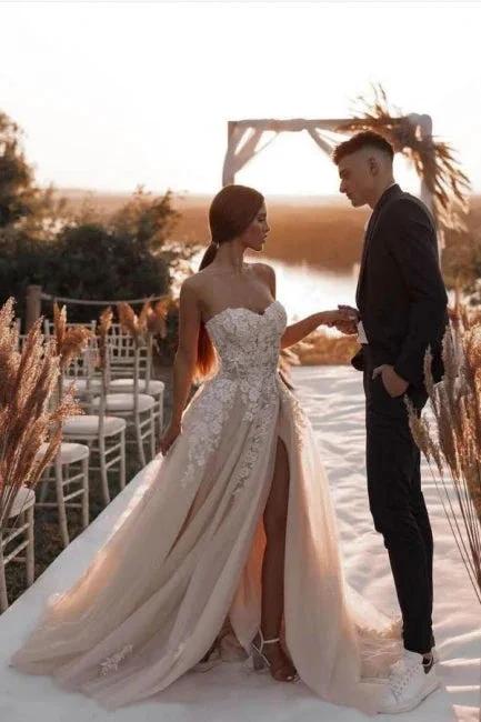 Boho Champagne A-Line Lace Sleeveless Tulle Wedding Dresses With Slit - Image 3