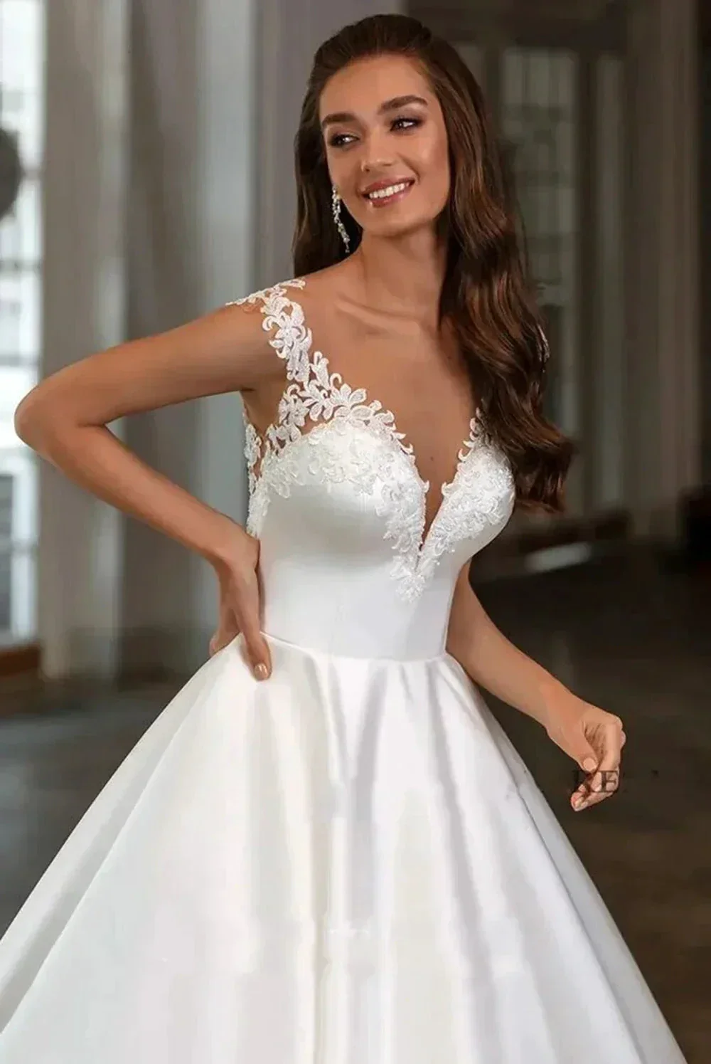 Boho Satin Wedding Dresses A line Lace Appliques Bridal Gowns Elegant V Neck Princess Wedding Party Gowns - Image 2