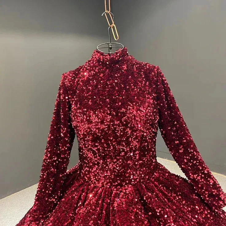 Burgundy Ball Gown Sequin Long Sleeve Quinceanera Dresses Y4442 - Image 2