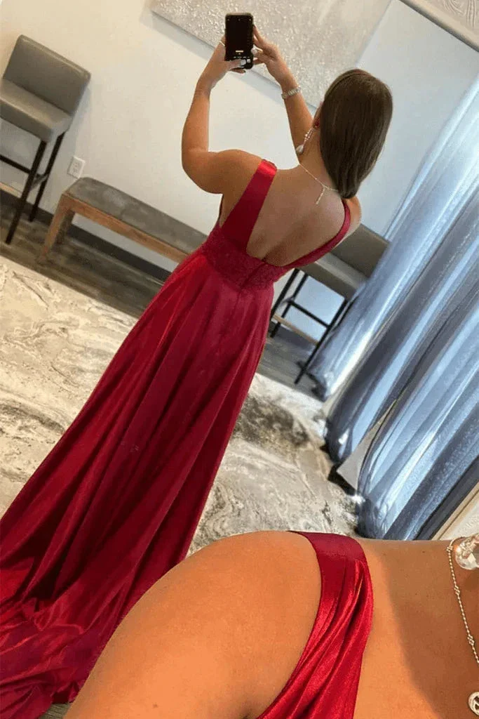 Novah | Burgundy V Neck Lace Long Prom Evening Dress with High Slit - Image 3