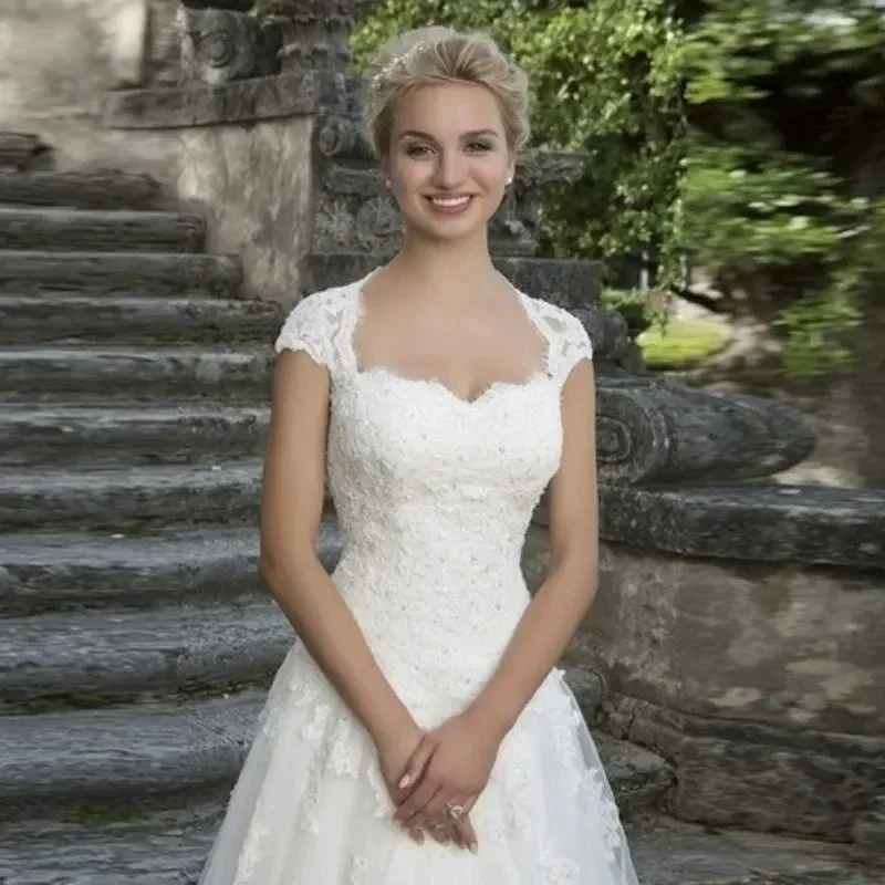 Cap Sleeve Wedding Dresses Amazing Neck Vestidos De Novia Appliques Vestido De Noiva Lace Robe De Mariée - Image 4