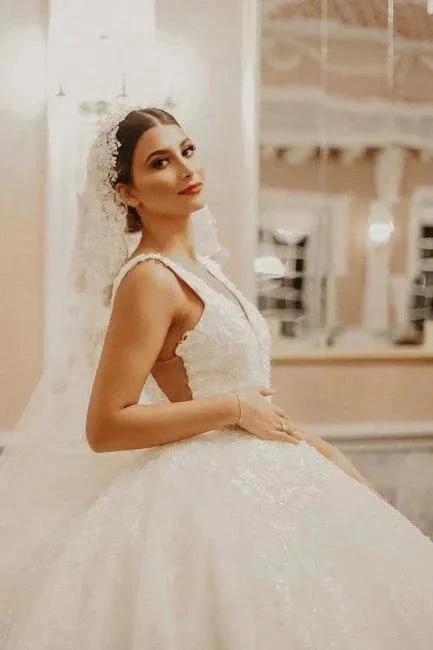 Cap sleeves Ivory Ball Gown Floor length Wedding Dress - Image 4