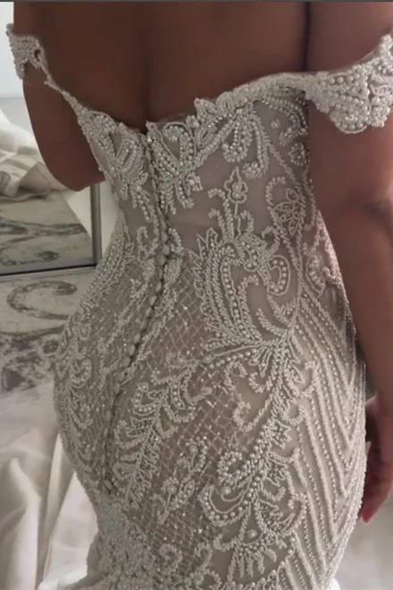 New Arrival Off-the-Shoulder Sweetheart Pearl Mermaid Chapel Train Wedding Dress - Image 2