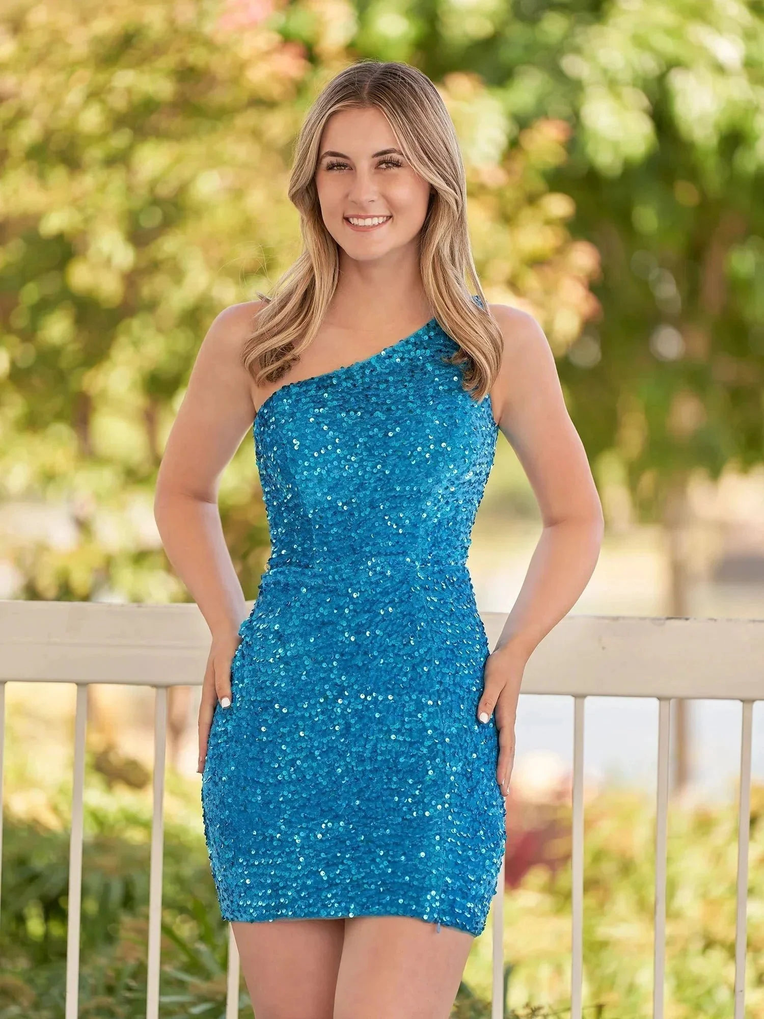 Sheath One Shoulder Blue Sequin Homecoming Dress With Slit - Image 3