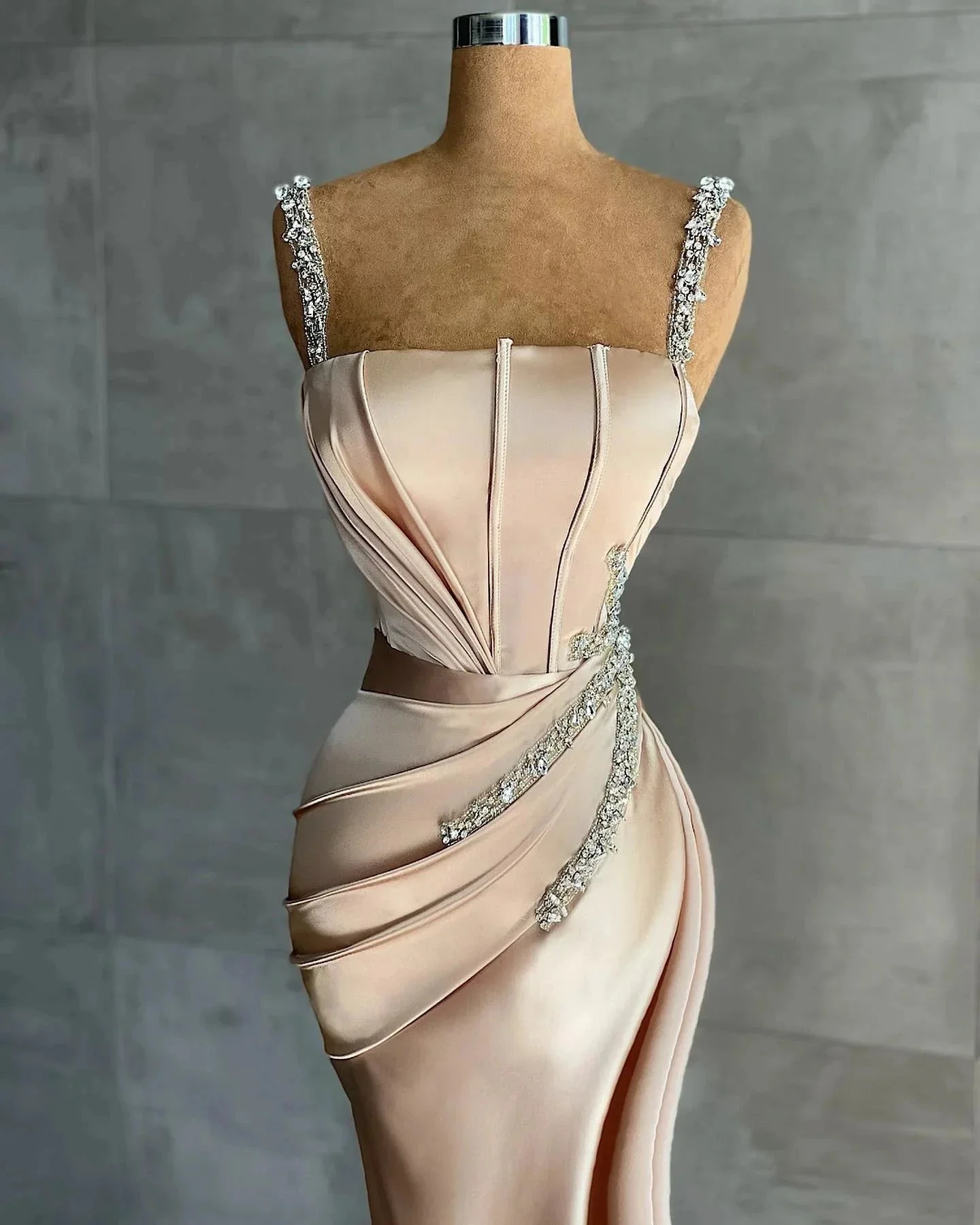 Champagne evening dresses floor-length with glitter - Image 2