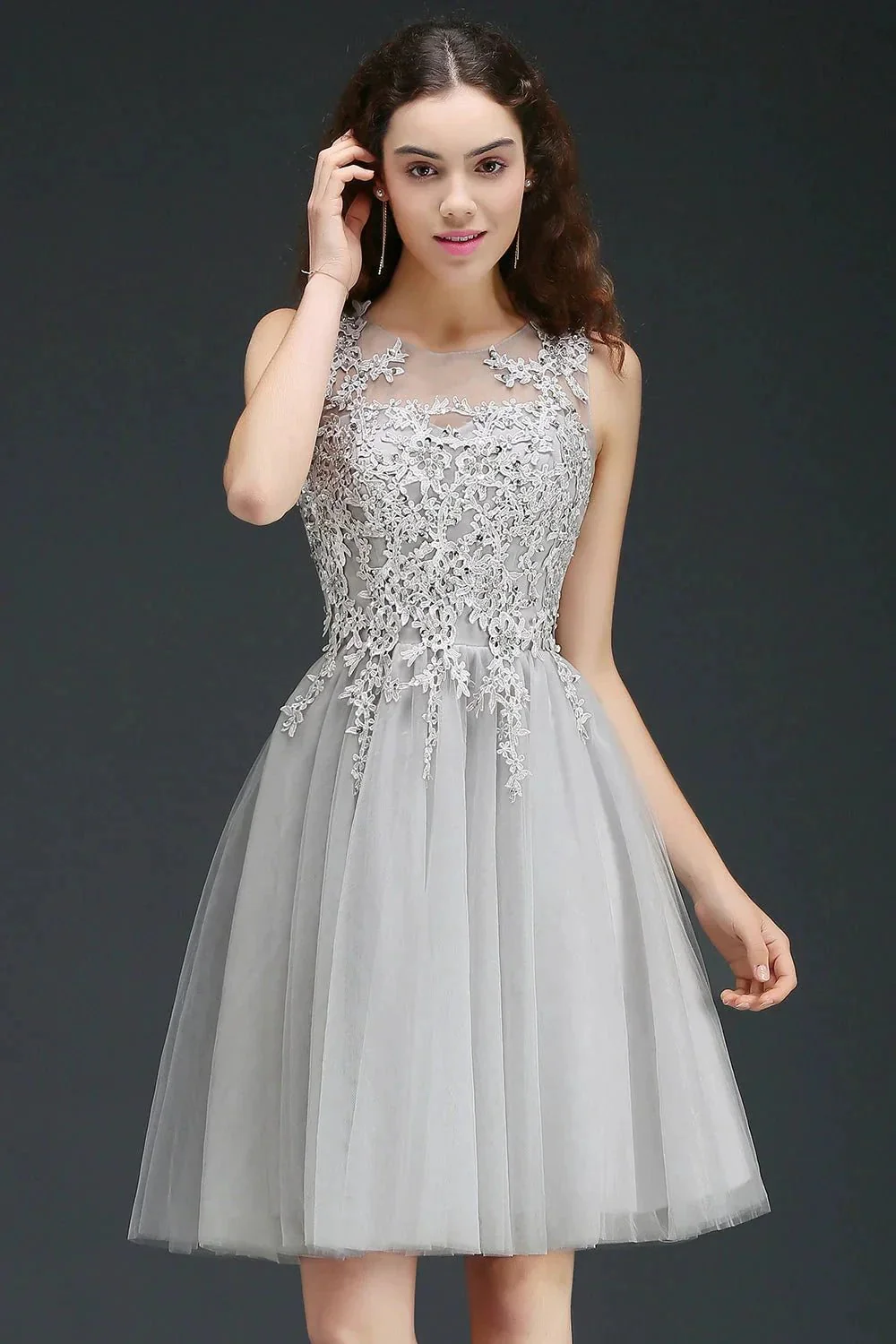 Charming A-Line Scoop Sleeveless Appliques Lace Short Bridesmaid Dresses - Image 3