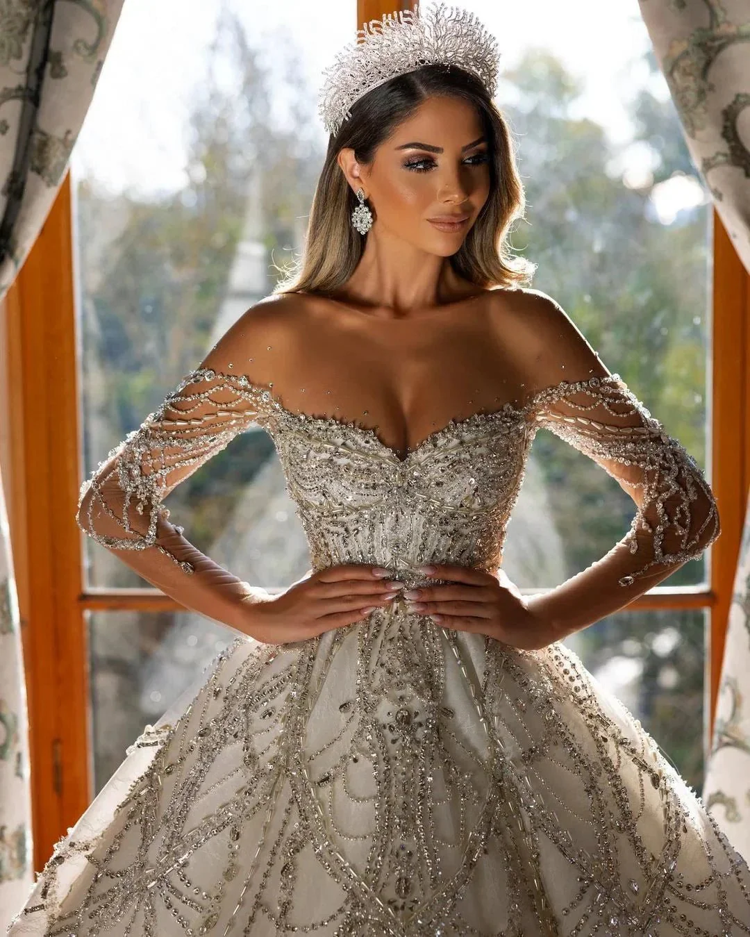 Charming Floor Length Sweetheart Long Sleeves A-Line Lace Wedding Dress - Image 4