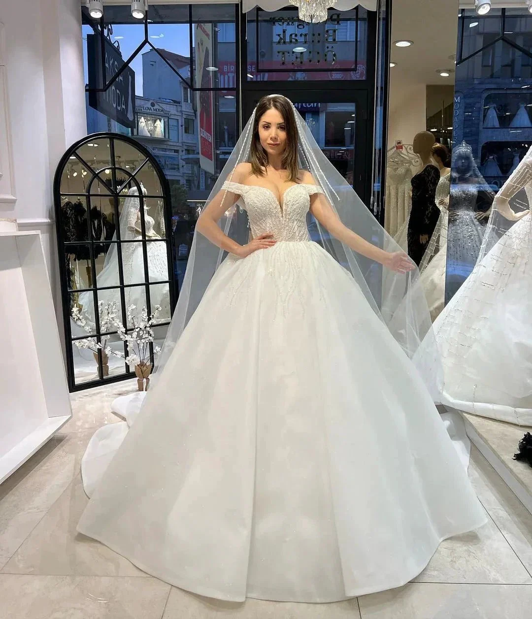 Charming Floor Length Sweetheart Off-The-Shoulder A-Line Lace Wedding Dress with Sequins - Image 4