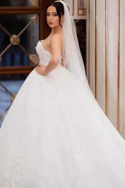Charming Lace Floor-Length Sleeveless Sweetheart Ball Gown Wedding Dresses with Appliques - Image 4