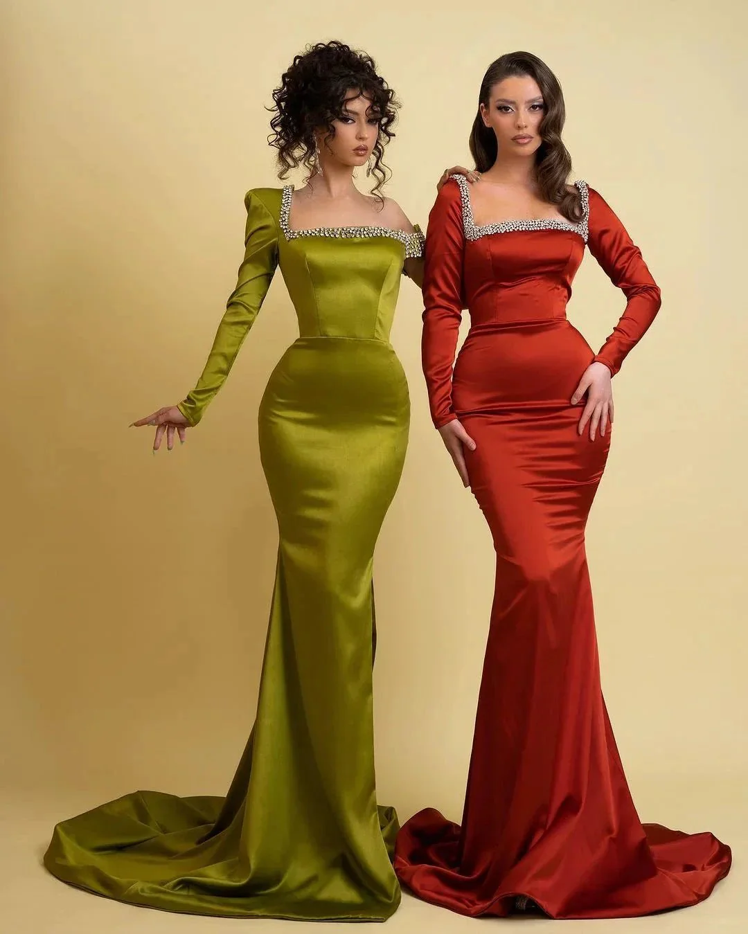 Charming Long Green Mermaid Long Sleeve Rhinestones Prom Dress With Slit - Image 2