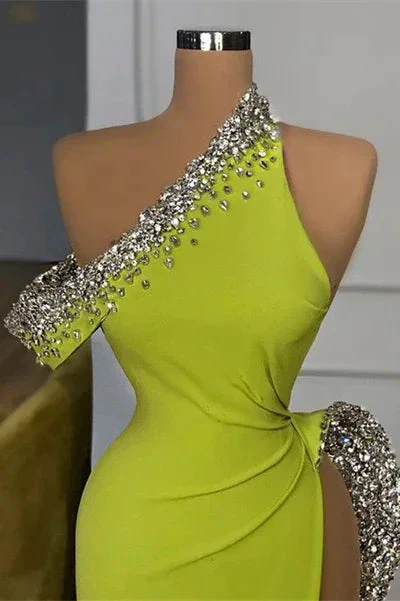 Charming Long One Shoulder Sleeveless Sequined Prom Dress With Slit - Image 2