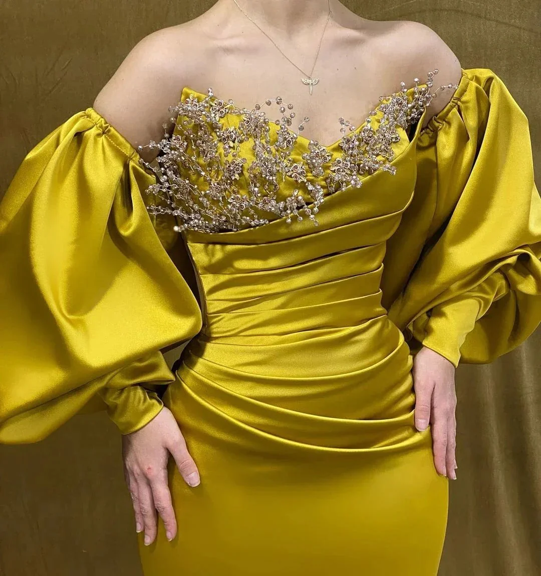 Charming Long Sweetheart Rhinestone Satin Mermaid Prom Dress With Long Sleeves - Image 3