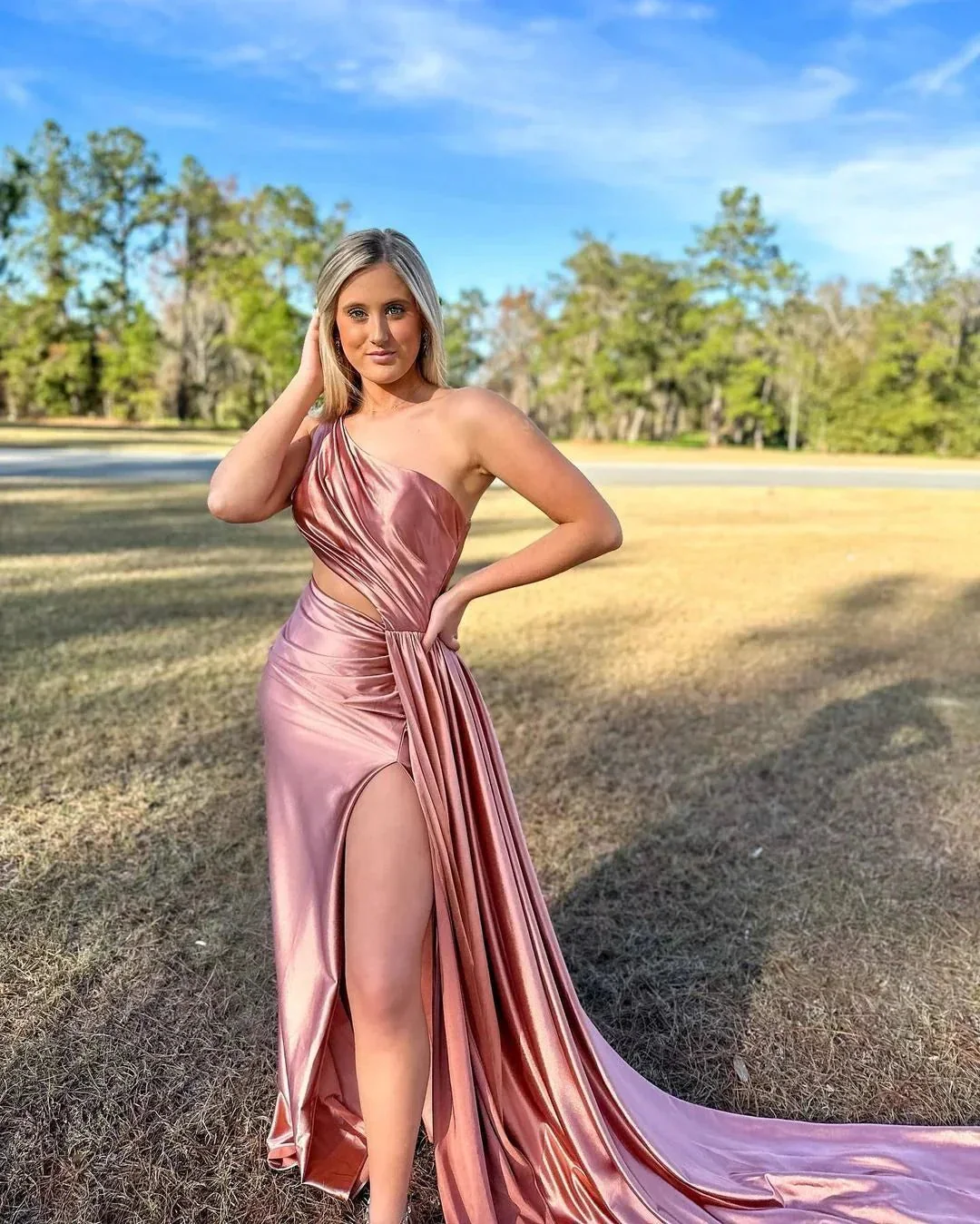 Shannon | Charming Mermaid One Shoulder Satin Prom Dresses with Slit - Image 3