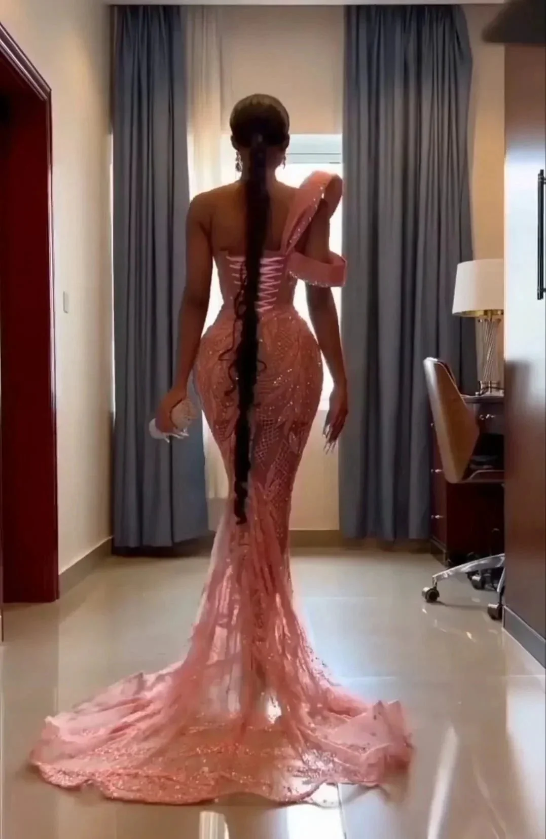 Charming One Shoulder Mermaid Prom Dress Glitter Sequins Pearl Sweetheart Evening Dress - Image 2