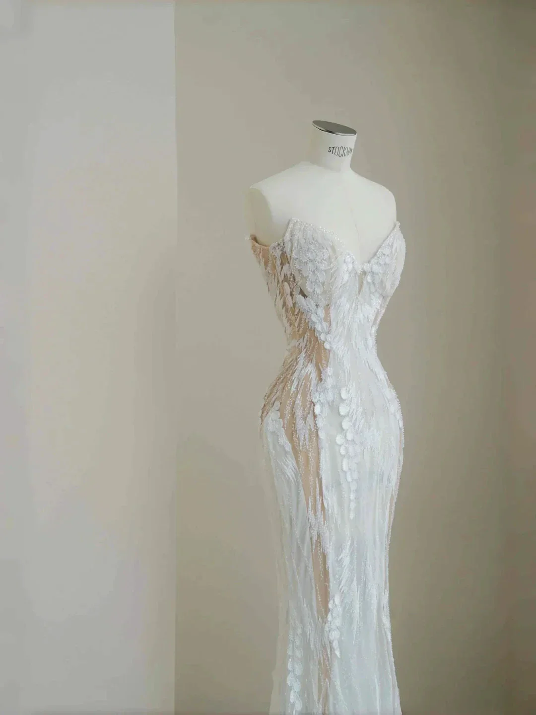Charming Strapless White Tulle Lace Mermaid Wedding Dress,Long Prom Evening Dress Y8678 - Image 3