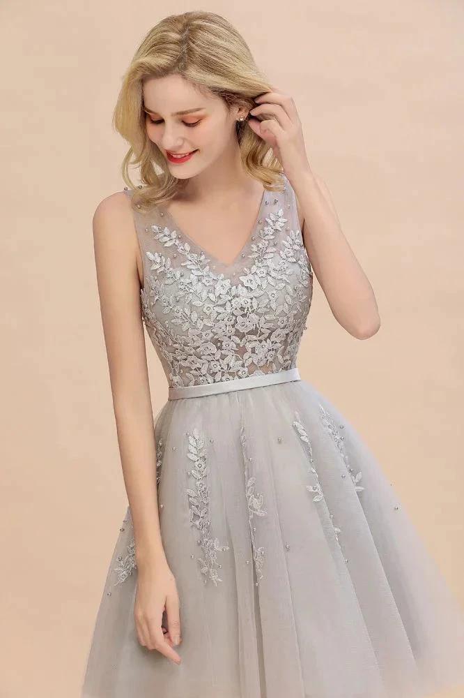 Charming V-Neck Tulle Lace Appliques Short Homecoming Dress Aline Backless Party Dress - Image 5