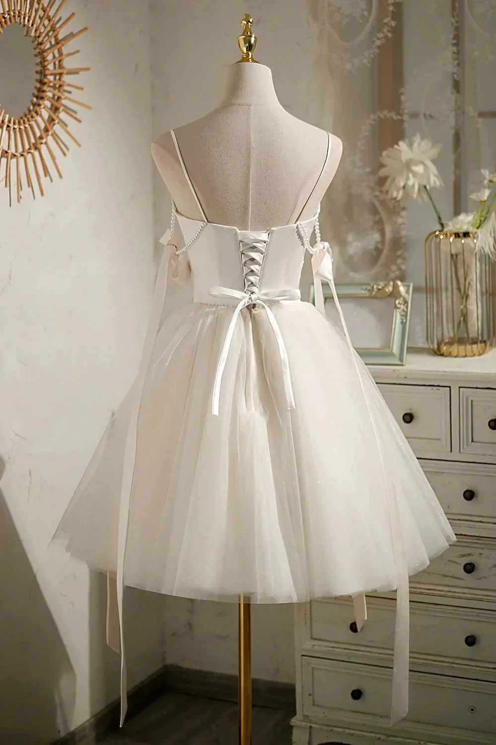 Beading Bowknot Lace Up Short Homecoming Dresses - Image 4