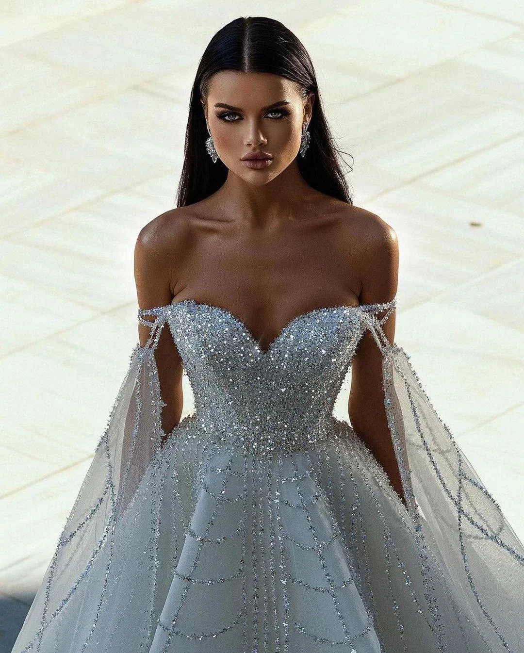 Chic Floor Length Sweetheart Off-The-Shoulder A-Line Sequined Wedding Dress - Image 2