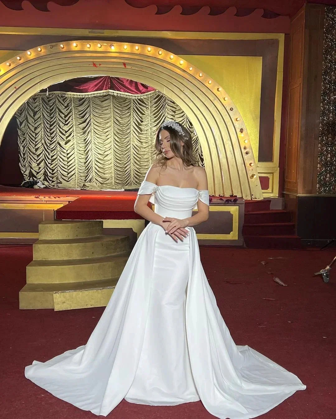 Chic Long A-line Off-the-shoulder Sleeveless Wedding Dress With Detachable Train - Image 4