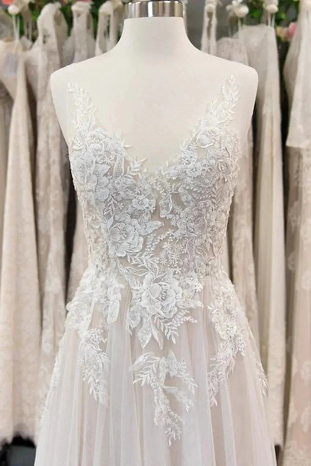 Chic Long A line V neck Appliques Lace Tulle Wedding Dress - Image 2