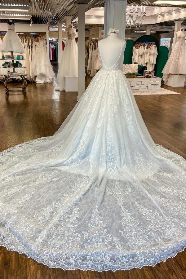 Chic Long A-line V-neck Floral Lace Open Back Wedding Dresses - Image 2